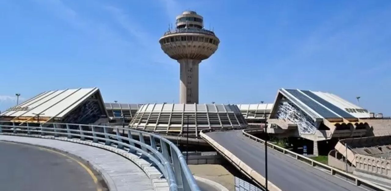Zvartnots International Airport